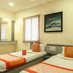 Oyo 6433 Hotel Check Inn