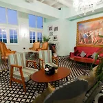 The Travotel Suites