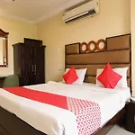Oyo Flagship 072 Hotel Orient Inn