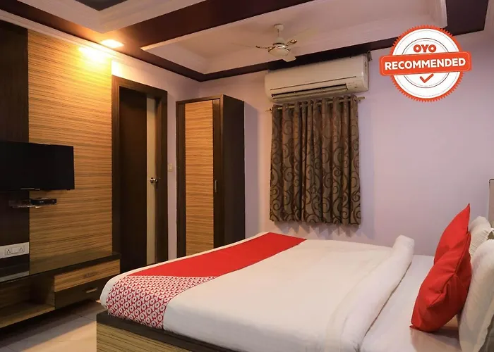Oyo Flagship 77764 Hotel Rahul Ganeshpeth Colony