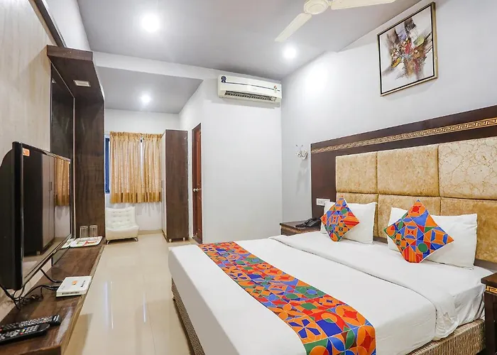 Fabhotel Star Residency