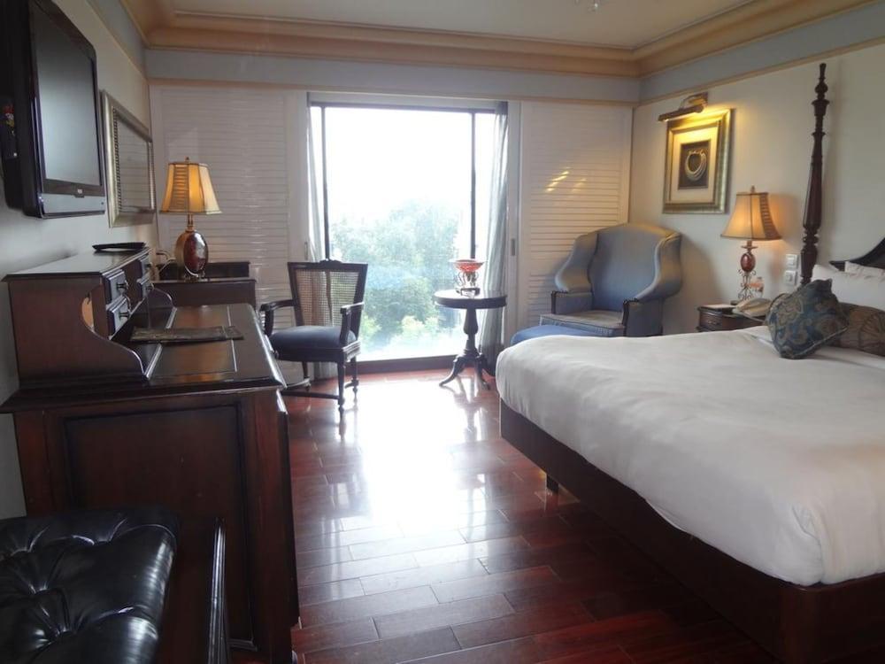 Hotel Tuli Interational Nagpur