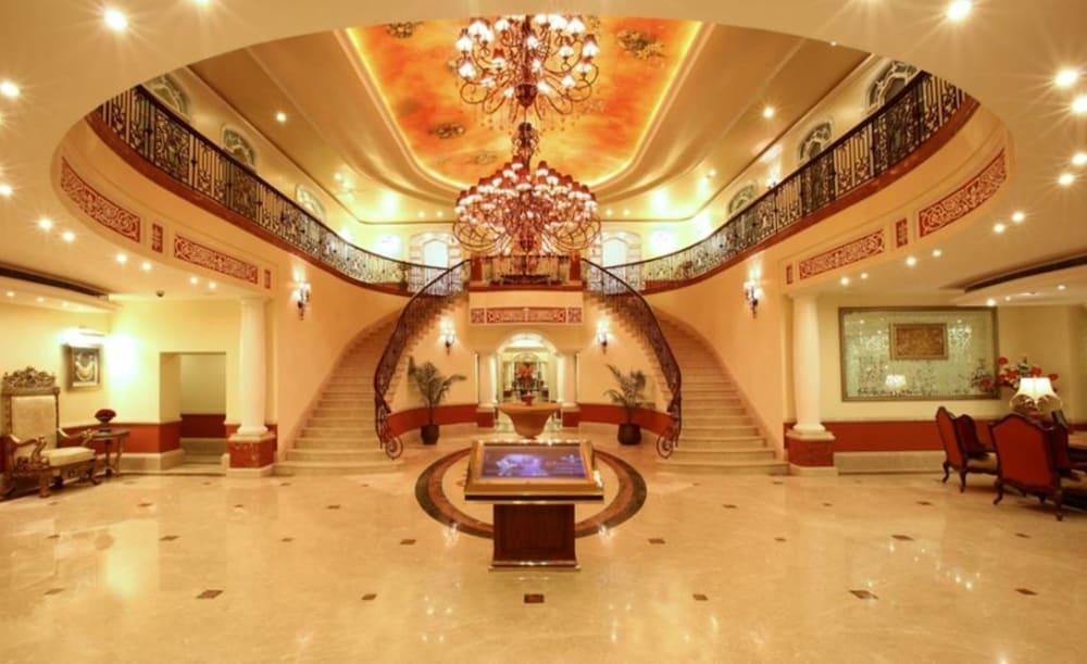 Tuli Interational Hotel Nagpur