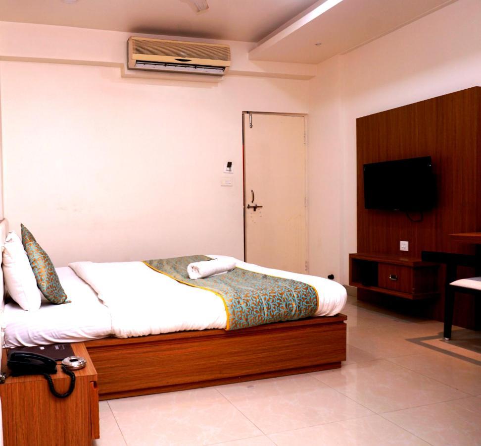 Shree Gayatri 3* Nagpur