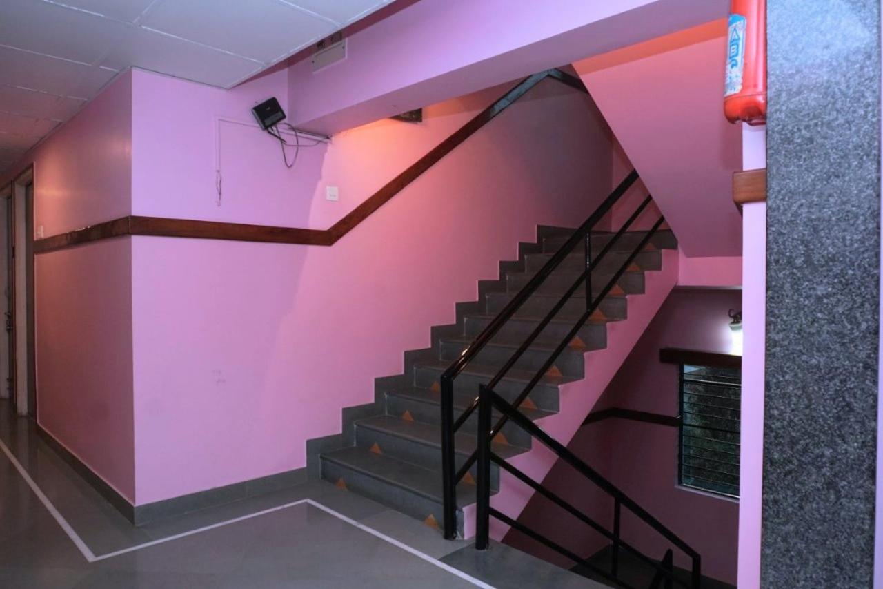 Shree Gayatri Hotel Nagpur