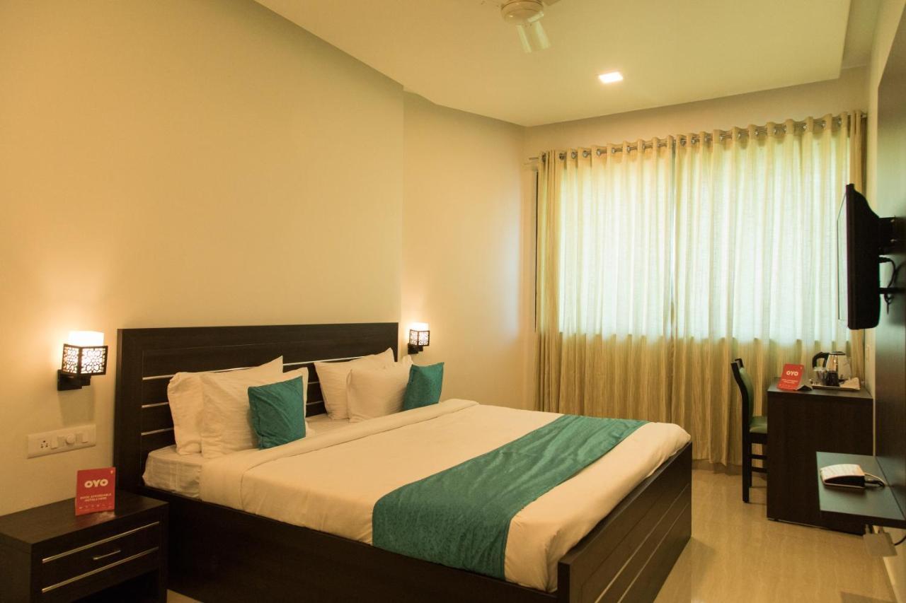 Capital O 13004 Brij Hotel Nagpur
