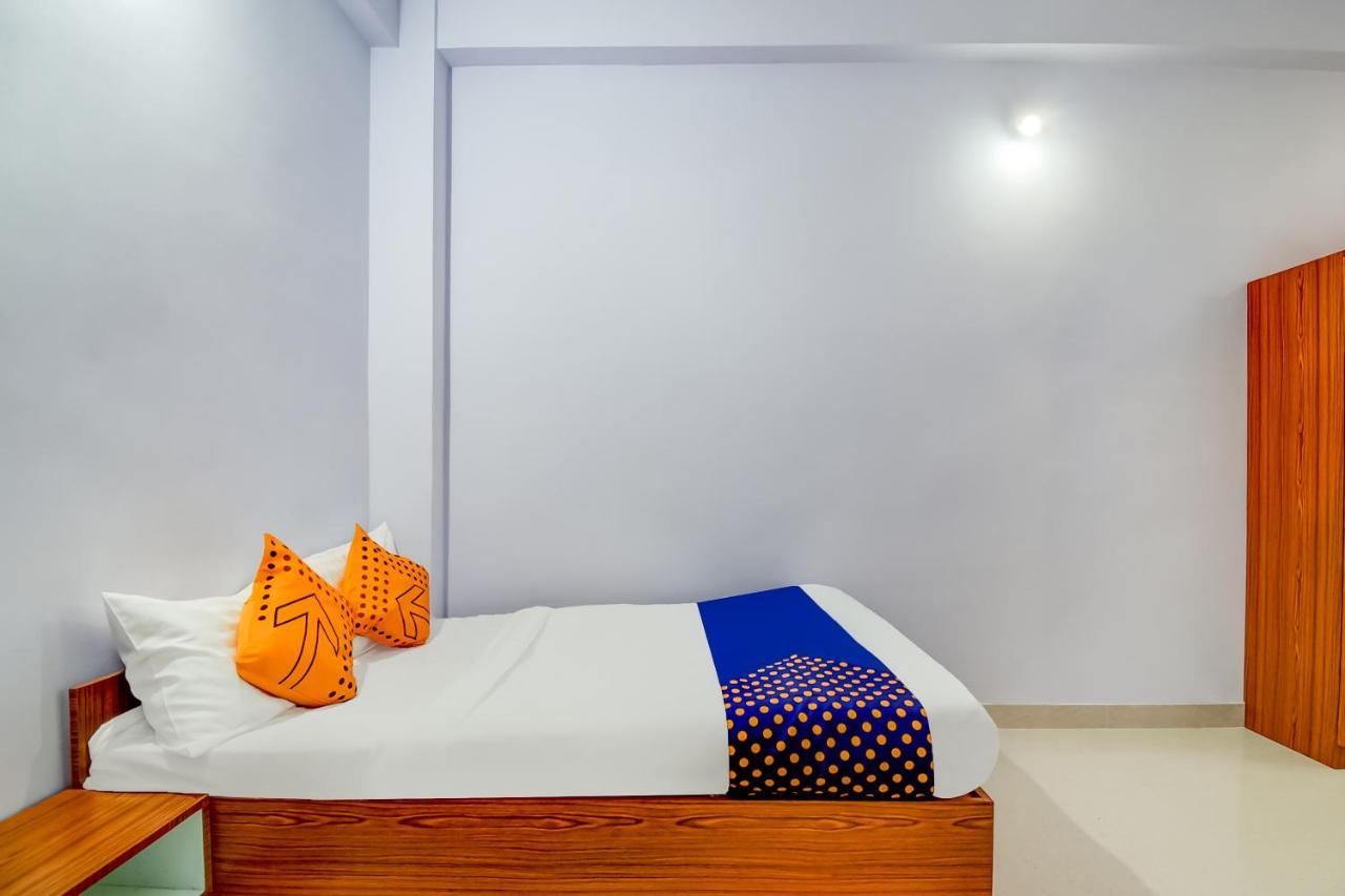 Hotel Spot On Purushottam Service 2*