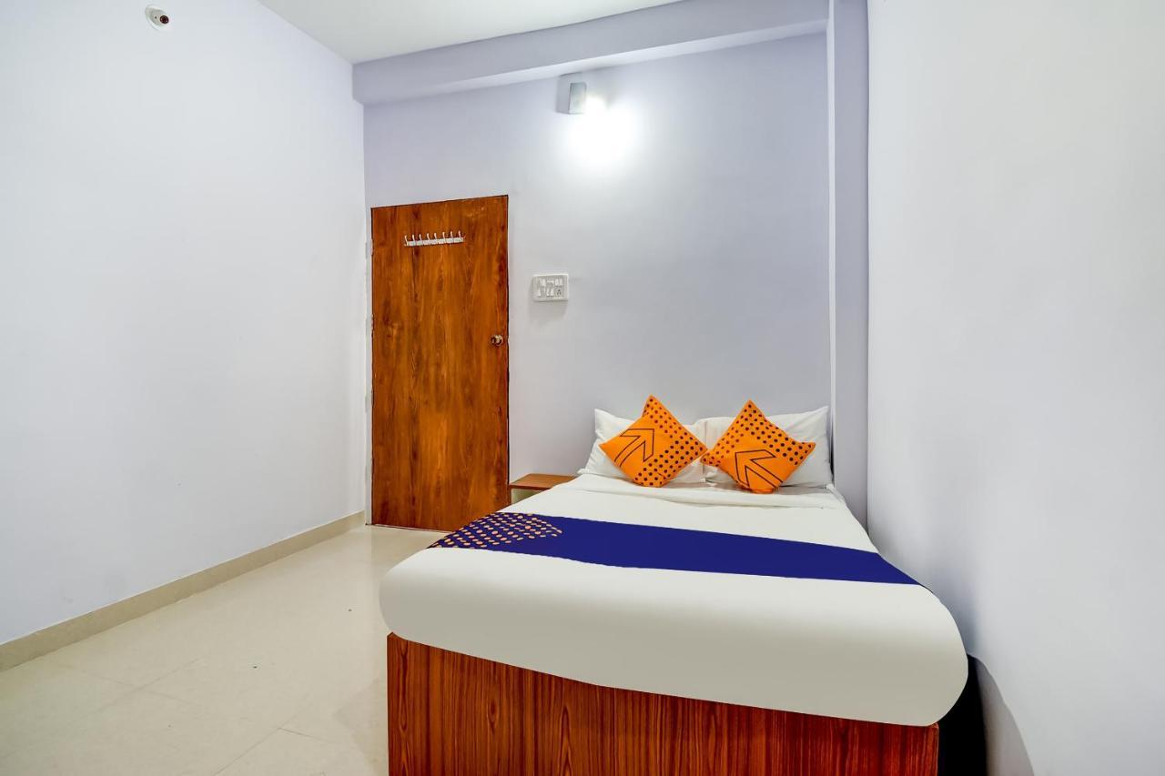 Hotel Spot On Purushottam Service