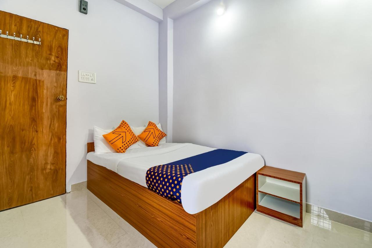 Spot On Purushottam Service Hotel Nagpur