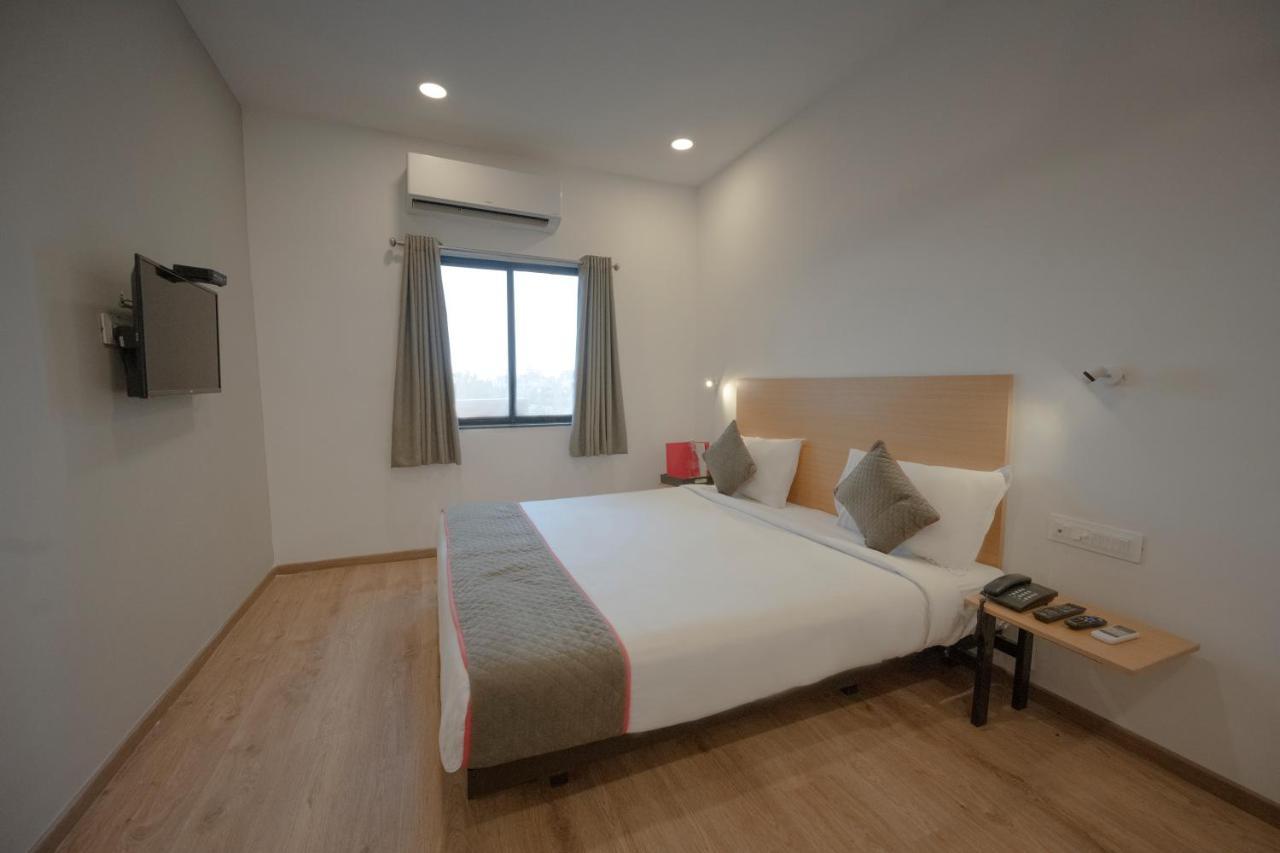 Hotel Signature 3*