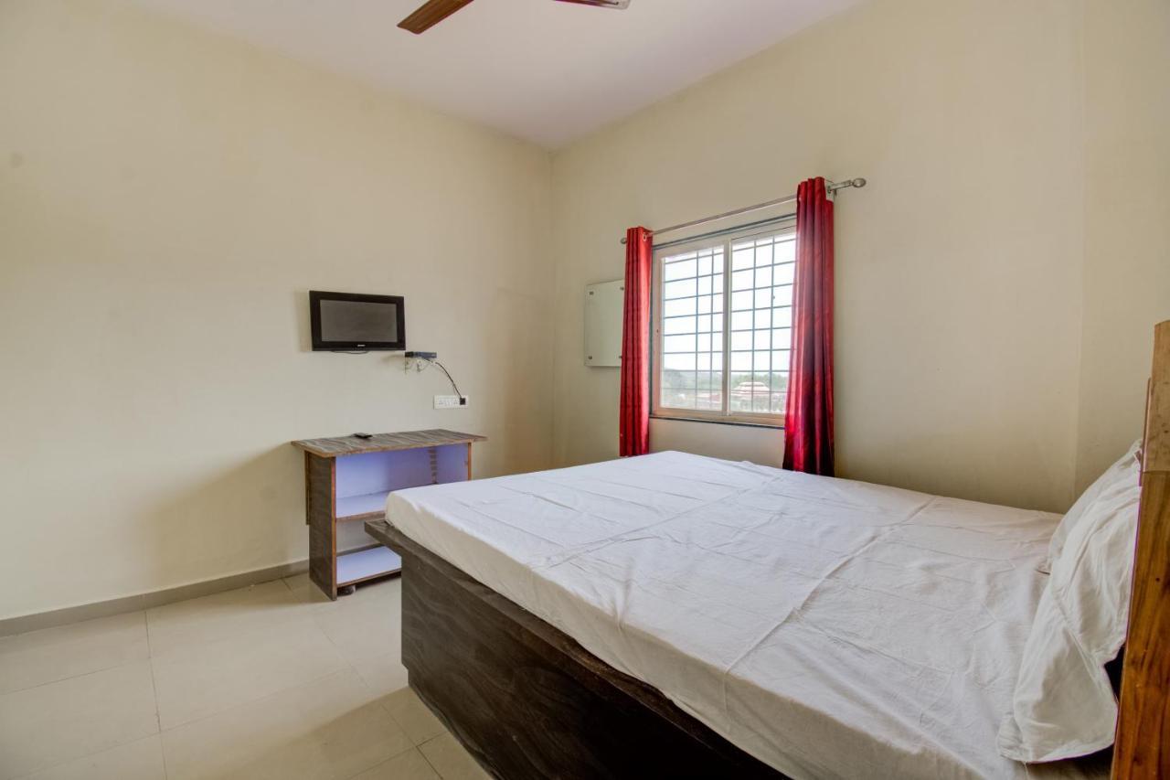Hotel Spot On 75249 Topaz Lodging Nagpur