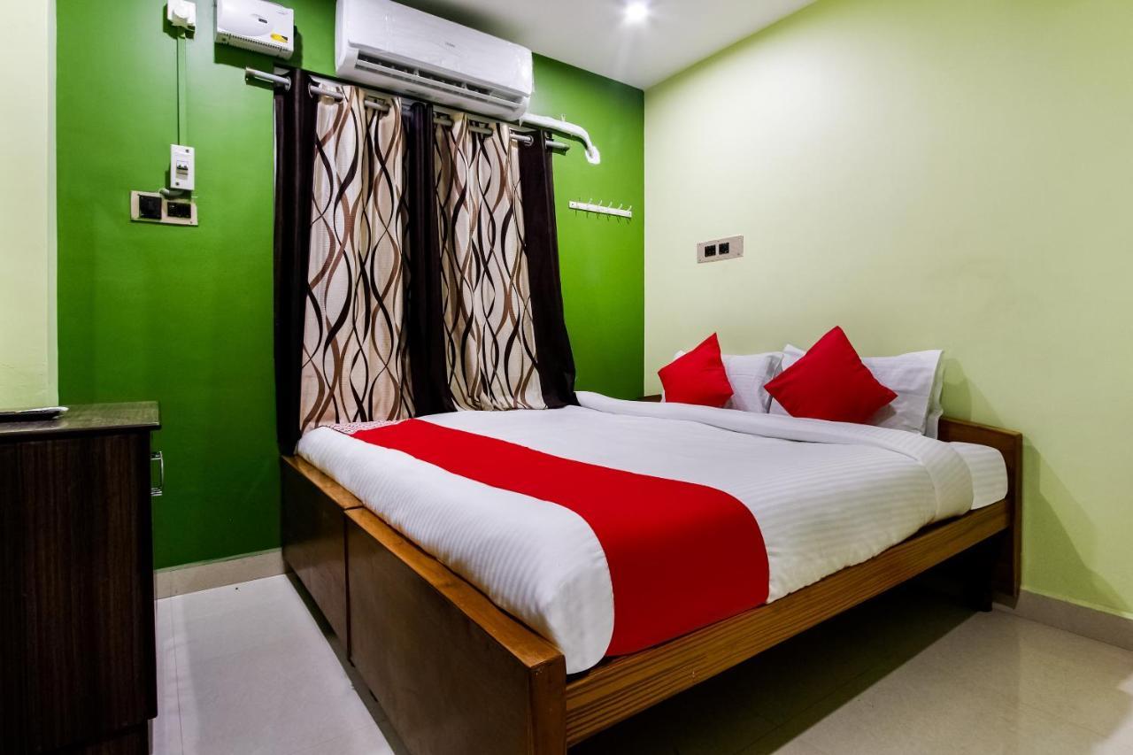 Oyo 76021 Orchid Blue Service And Kitchen Hotel Nagpur