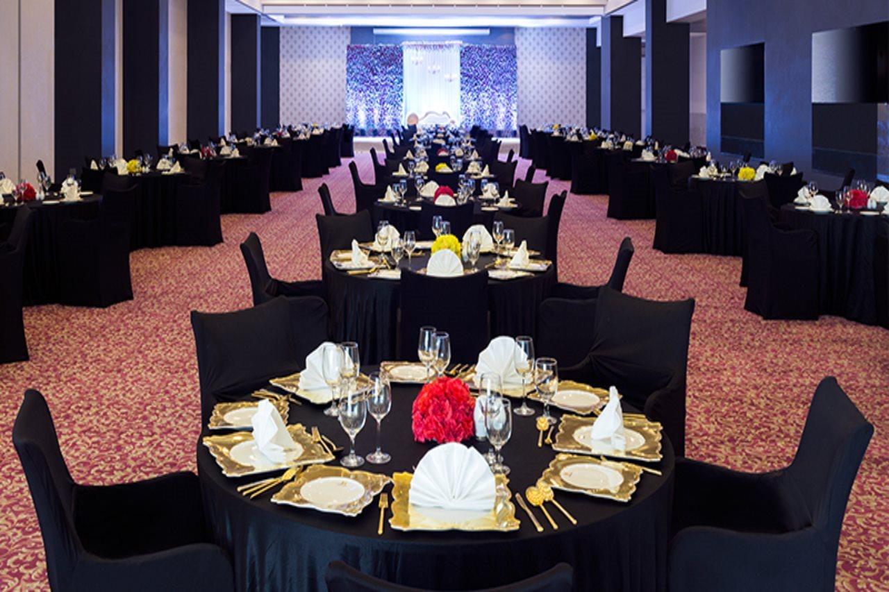 Hotel Regenta & Convention Centre 4*