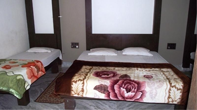 Rajhans 3* Nagpur