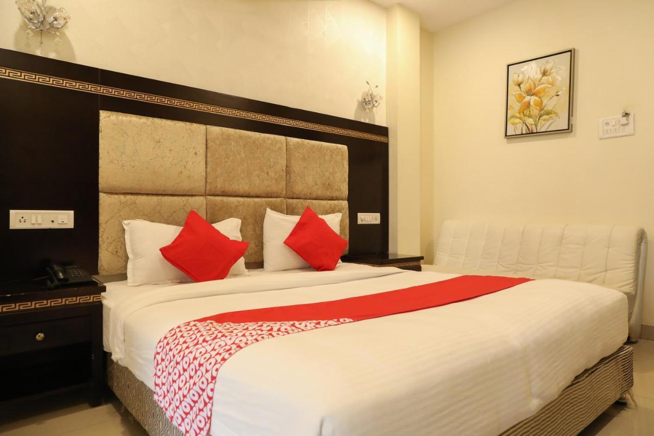 Collection O Orient Star Hotel Nagpur