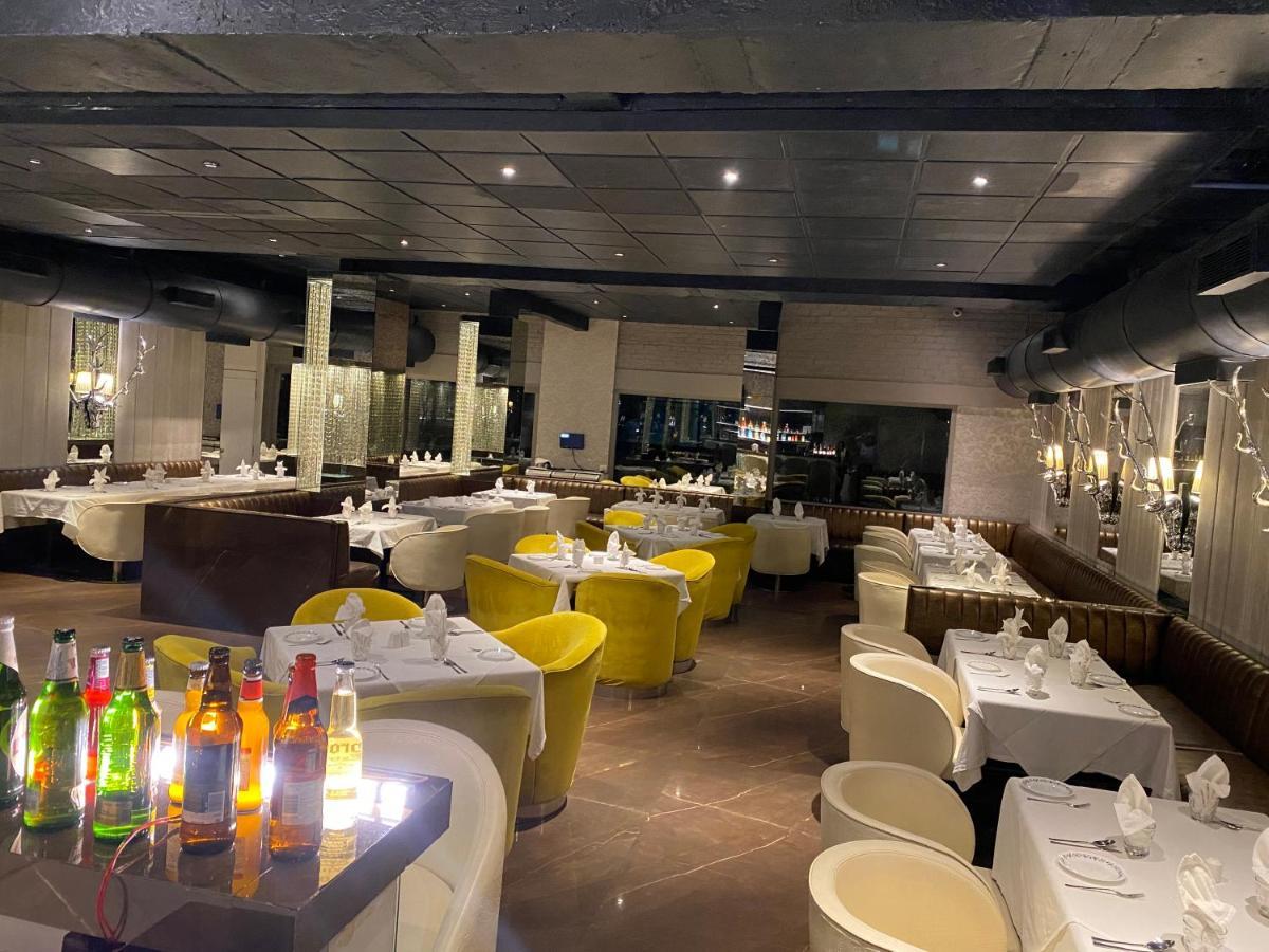 Airport Centre Point 3* Nagpur
