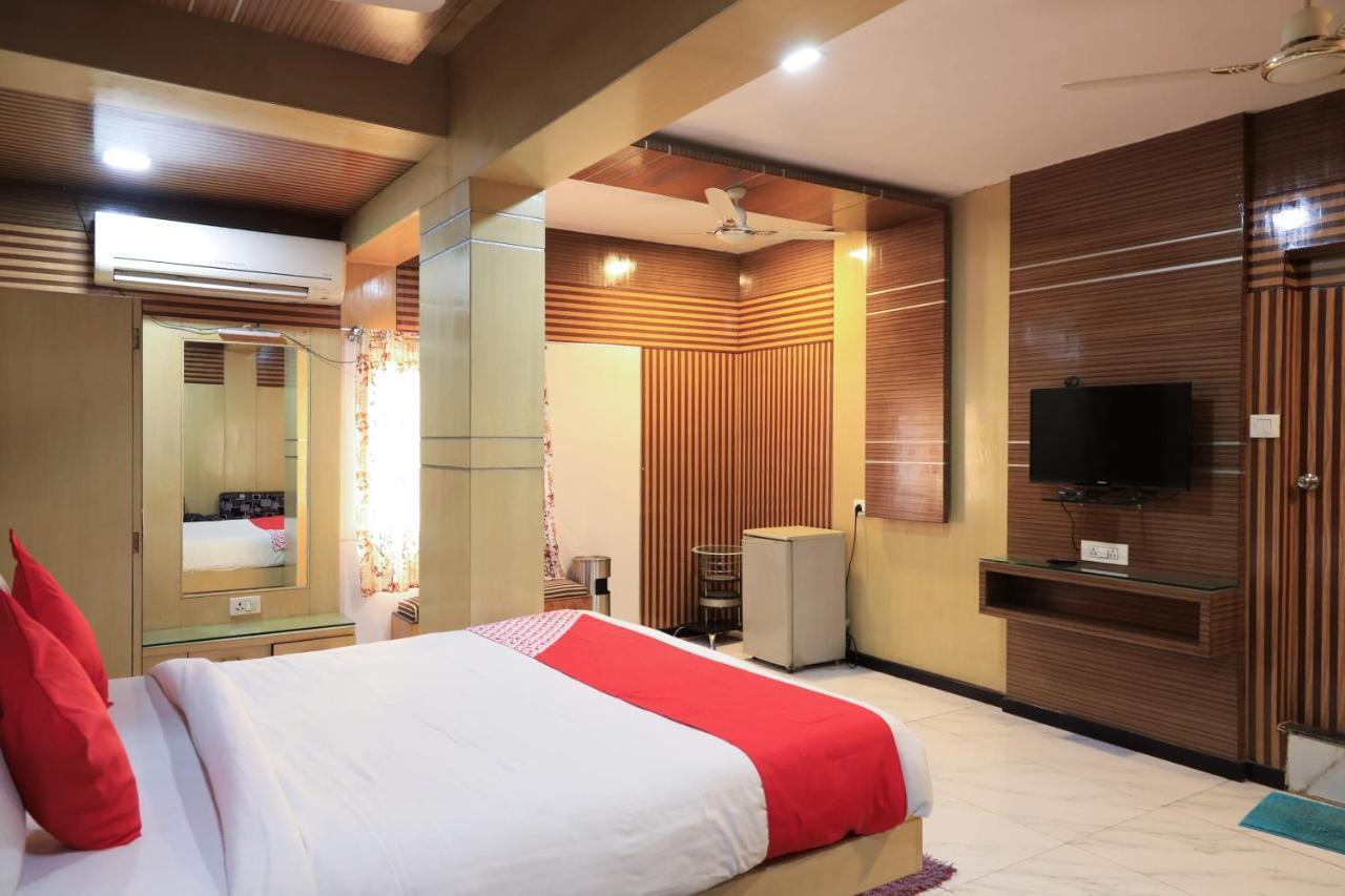 Oyo Flagship 77764 Hotel Rahul Ganeshpeth Colony Hotel Nagpur