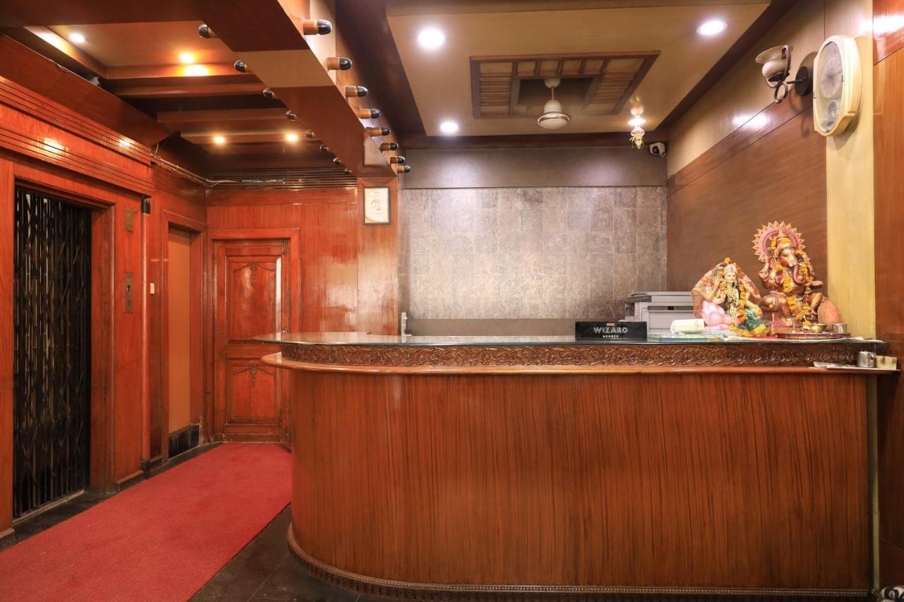 Oyo Flagship 77764 Hotel Rahul Ganeshpeth Colony