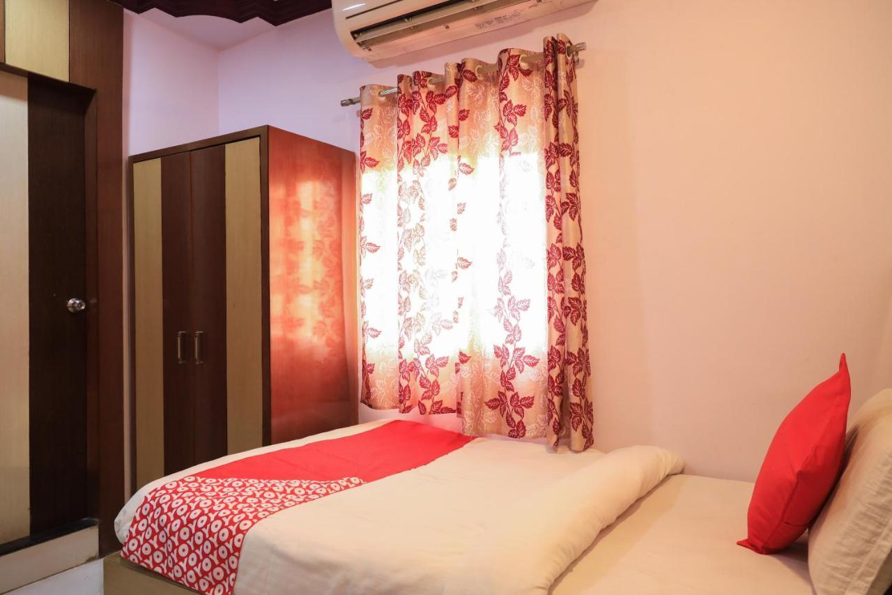 Hotel Oyo Flagship 77764 Hotel Rahul Ganeshpeth Colony Nagpur