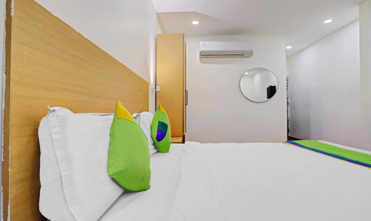 Treebo Trend Orient Avenue 3*