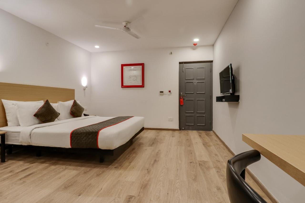 Hotel Oyo Townhouse 181 Ganeshpeth Colony 4*