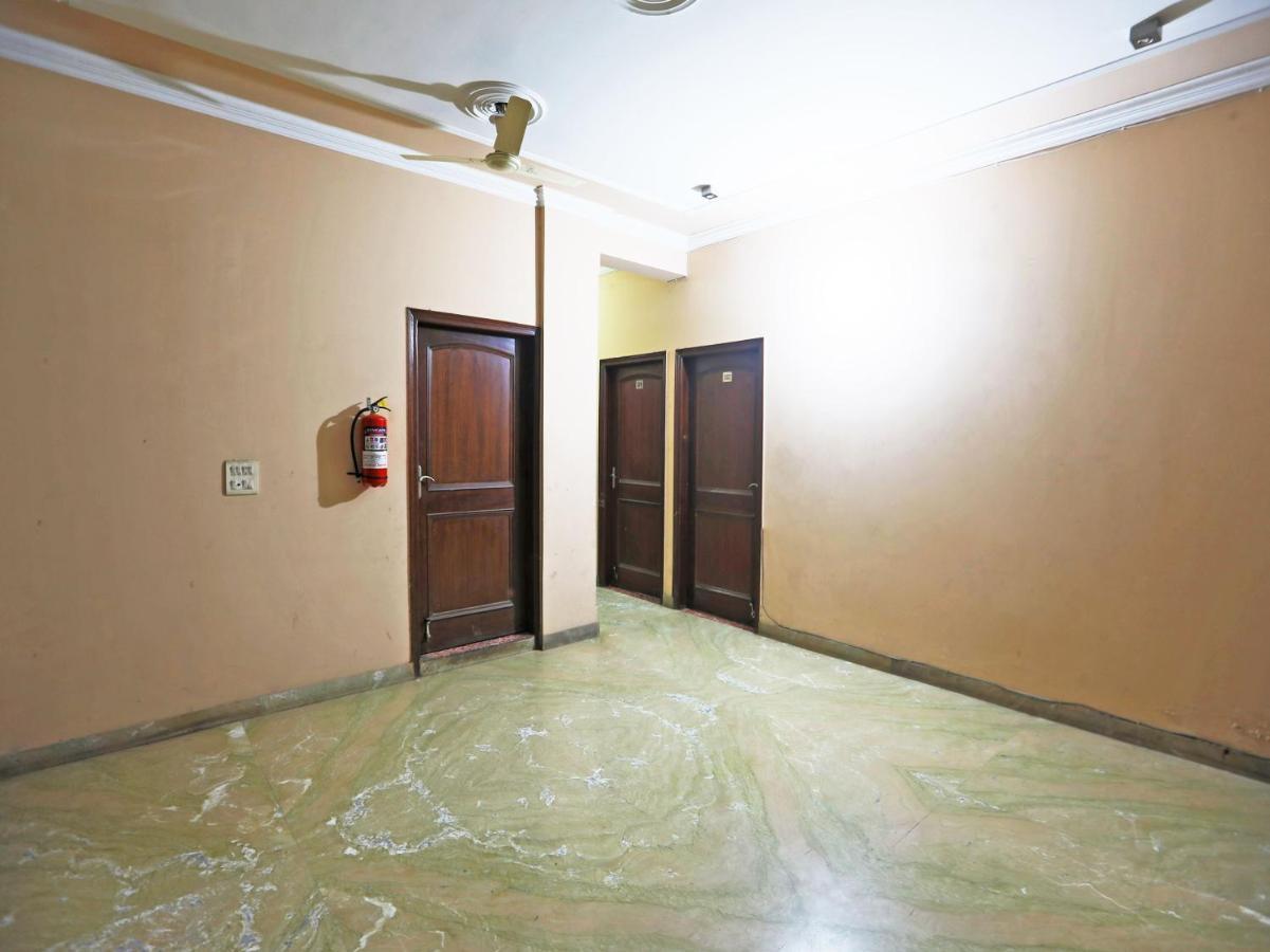 Oyo 79434 Hotel Green Villa Hotel