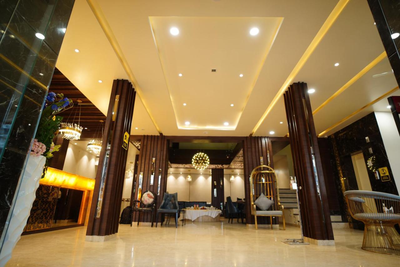 Orange Tree Hotel