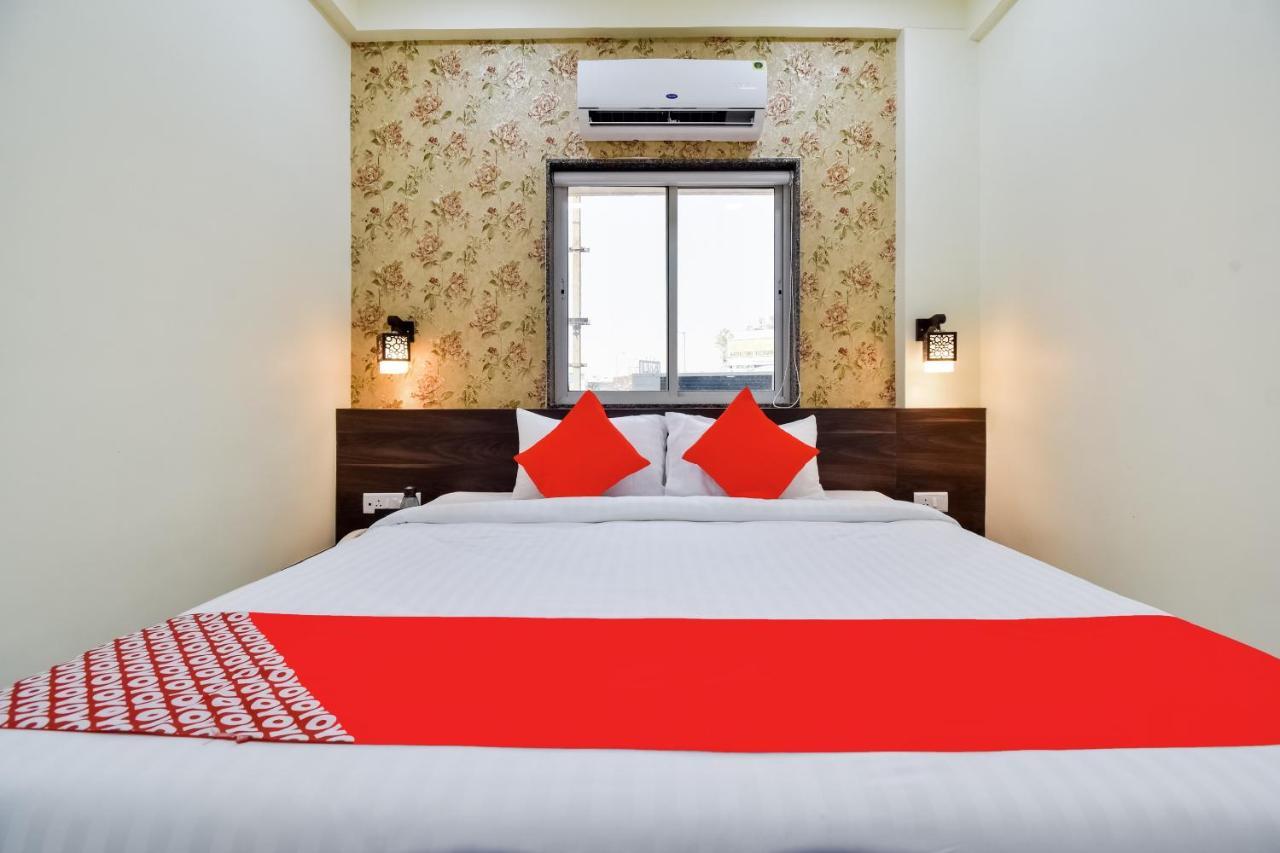 Bridge View Hotel 3*