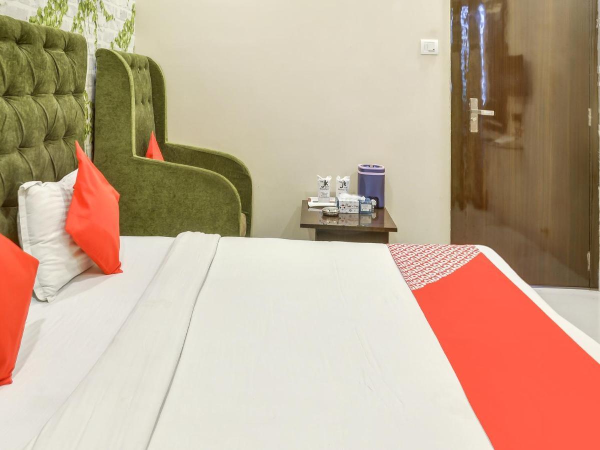 Hotel Capital O 75310 The Jk
