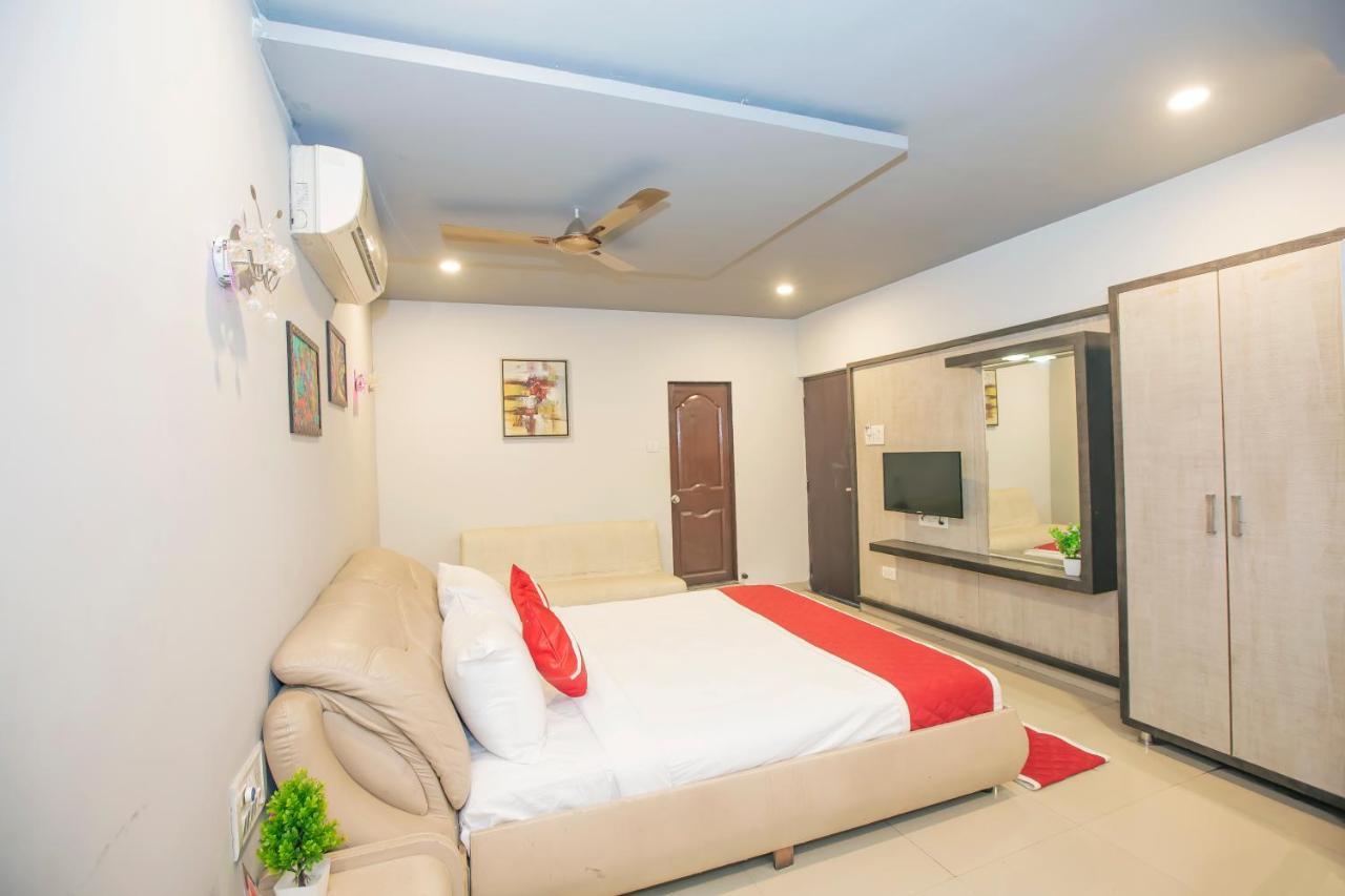 Octave Star Residency Hotel
