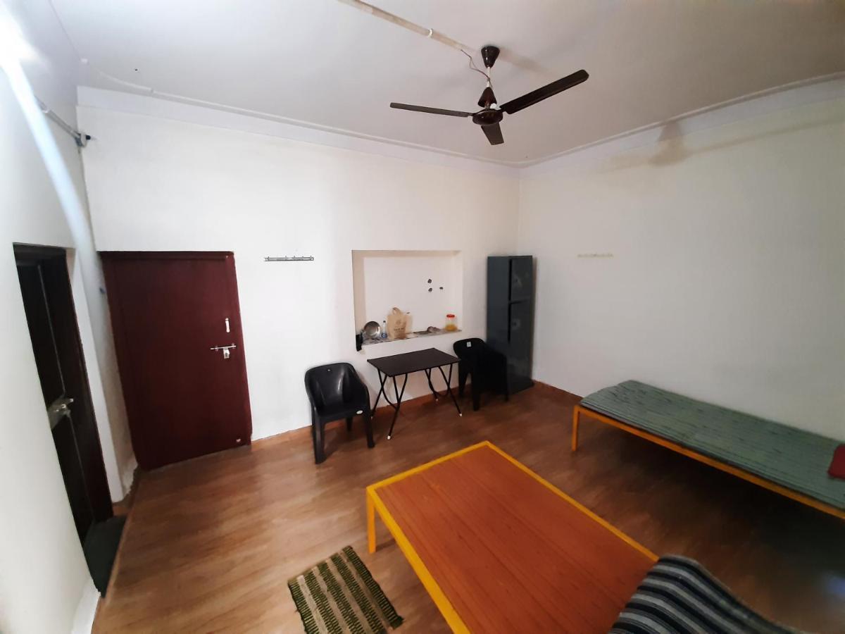 Beds & Boys Hostel Nagpur