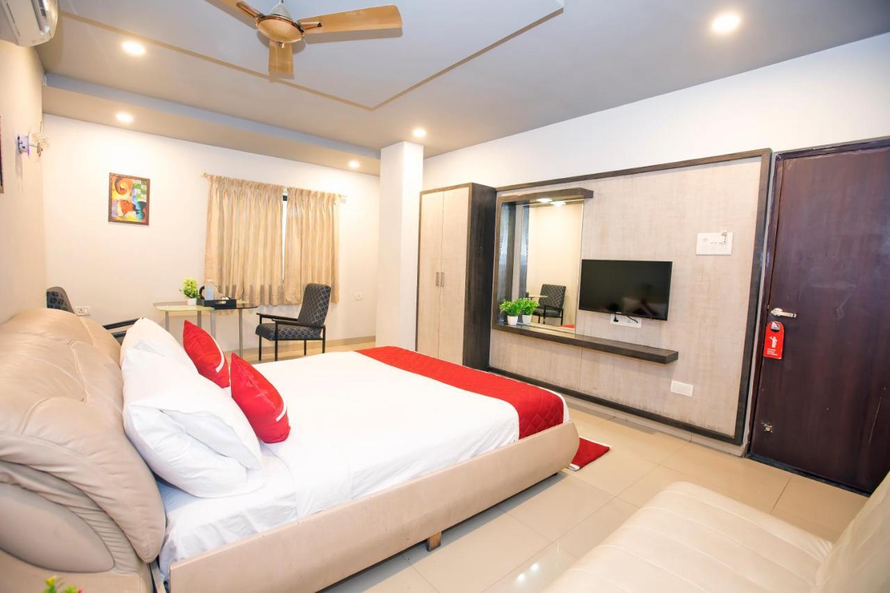 Octave Star Residency Hotel