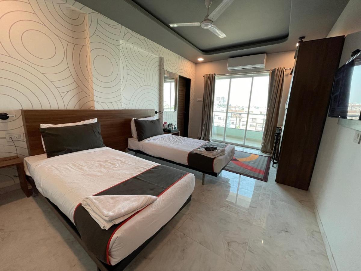 Hotel Manomay Homes 3*