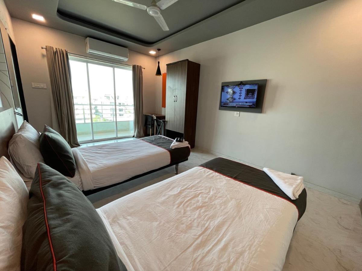 Manomay Homes Hotel