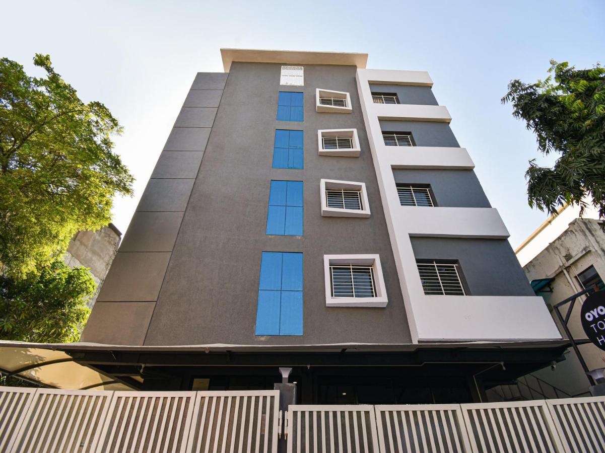 Oyo Townhouse 498 Hotel Western Hotel Nagpur