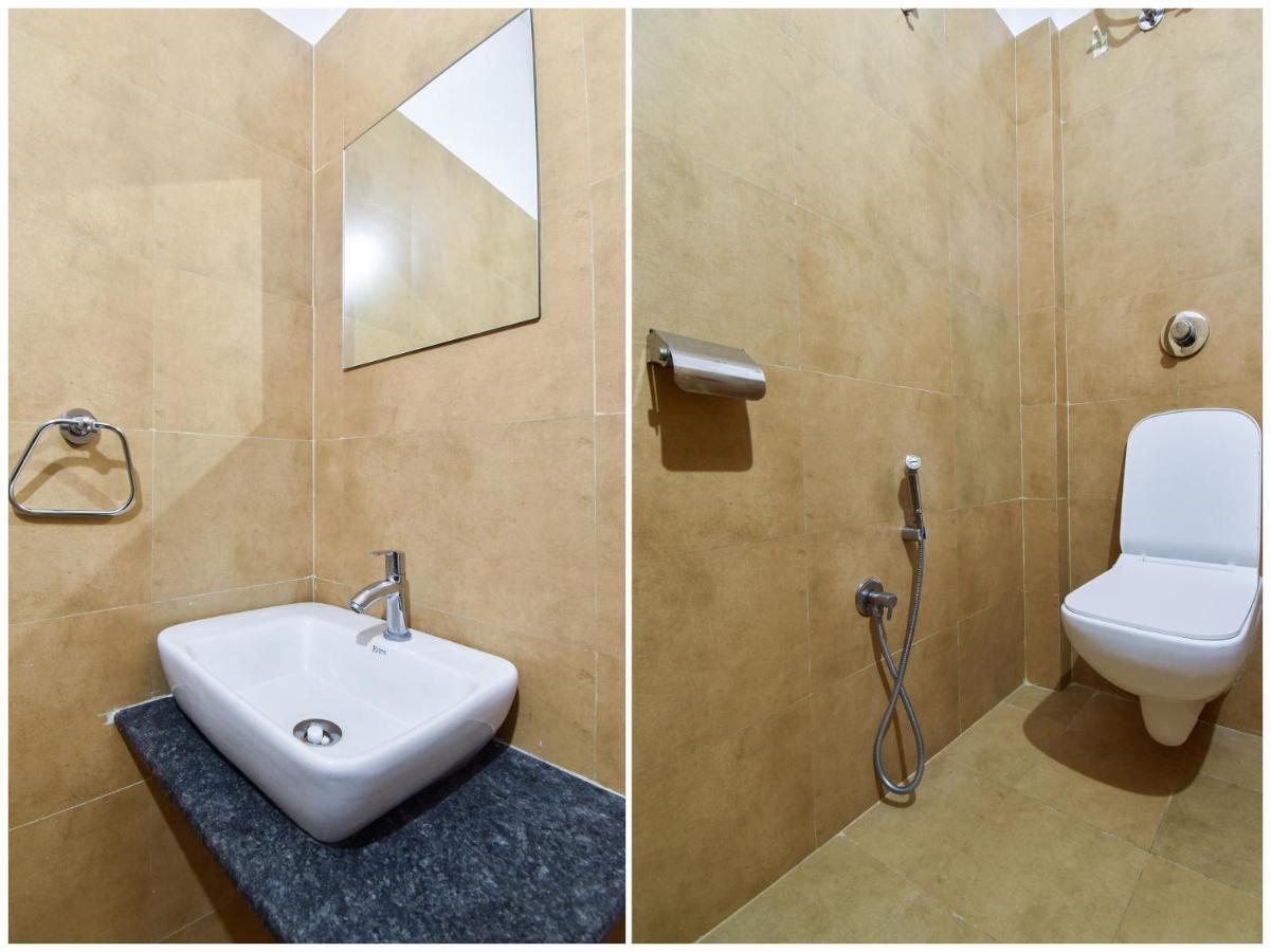Oyo Townhouse 498 Hotel Western