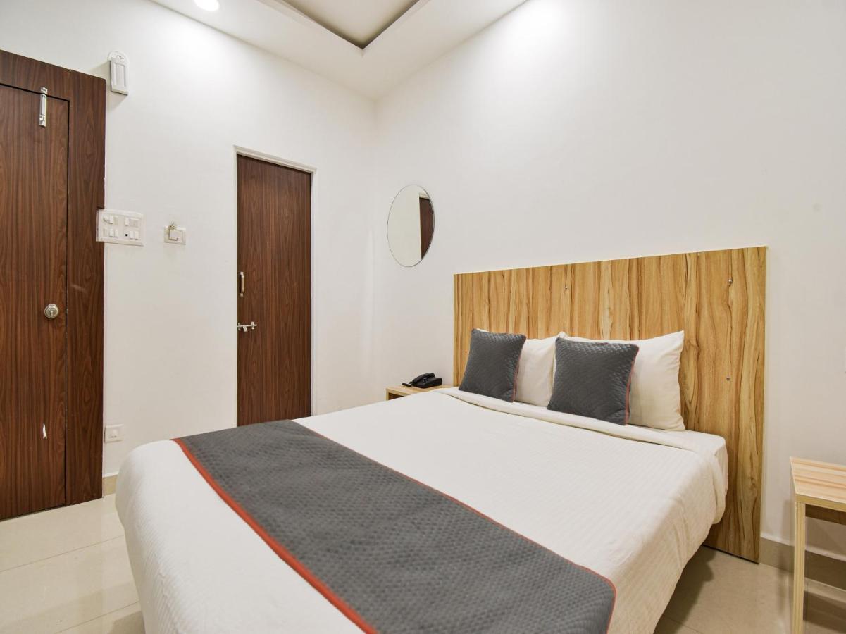 Oyo Townhouse 498 Hotel Western Hotel 3*
