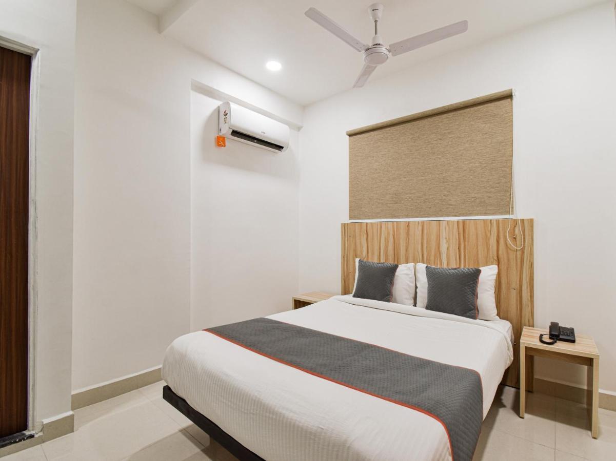 Hotel Oyo Townhouse 498 Hotel Western Nagpur