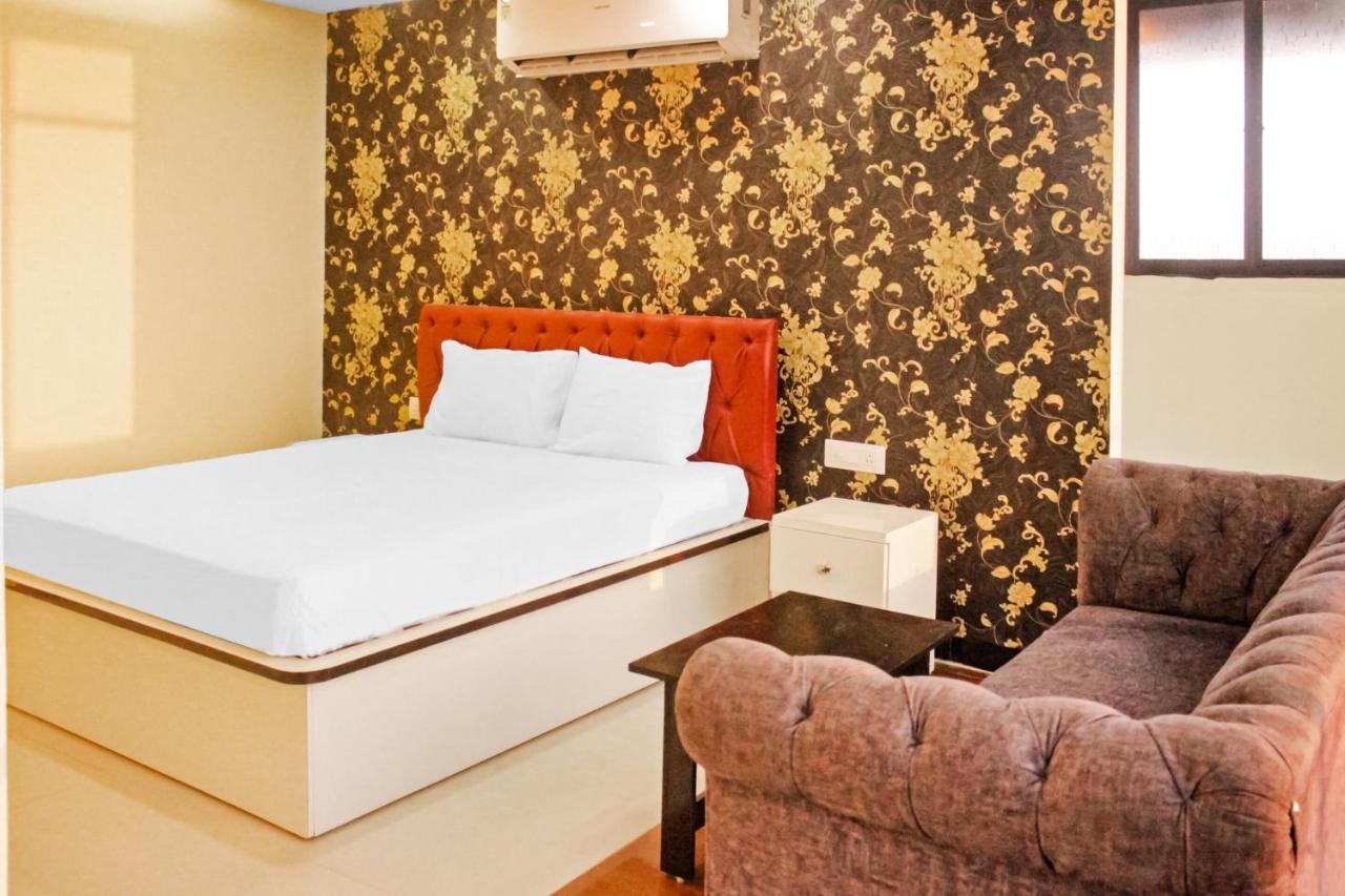 Hotel Oyo Flagship Royals Gold