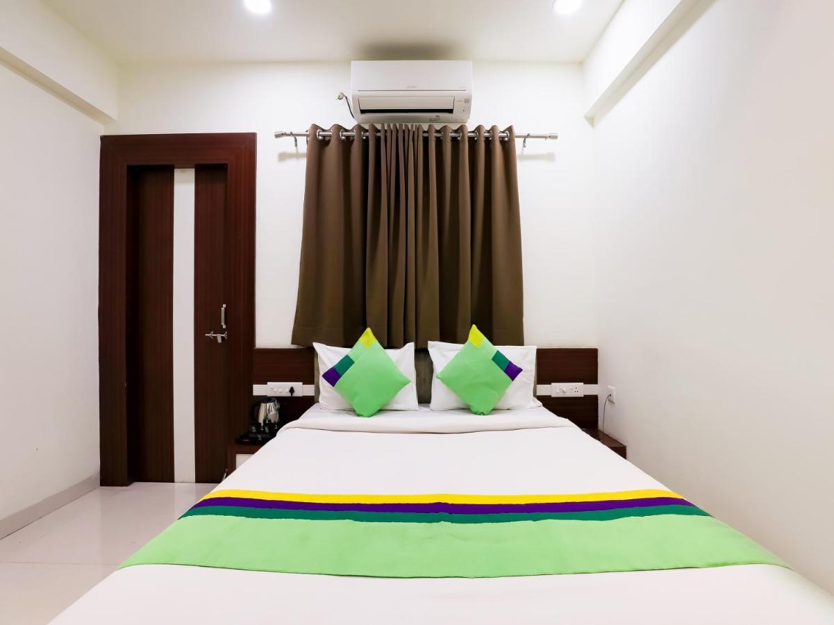Treebo Trend Restr Manish Nagar 3*