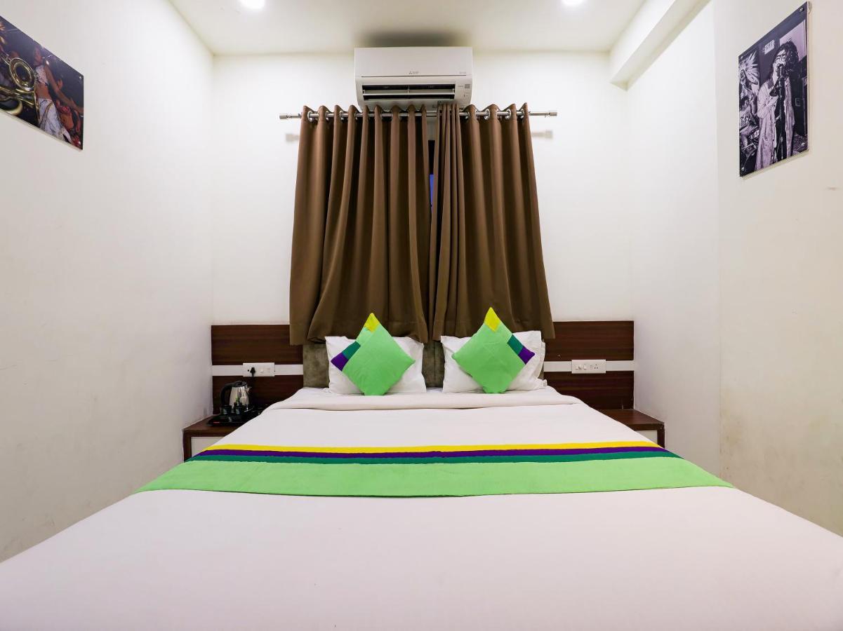 Treebo Trend Restr Manish Nagar Hotel