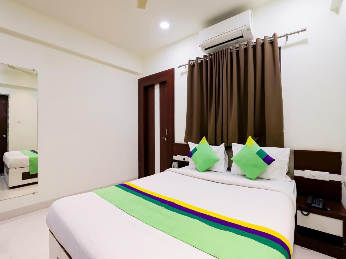Treebo Trend Restr Manish Nagar 3*