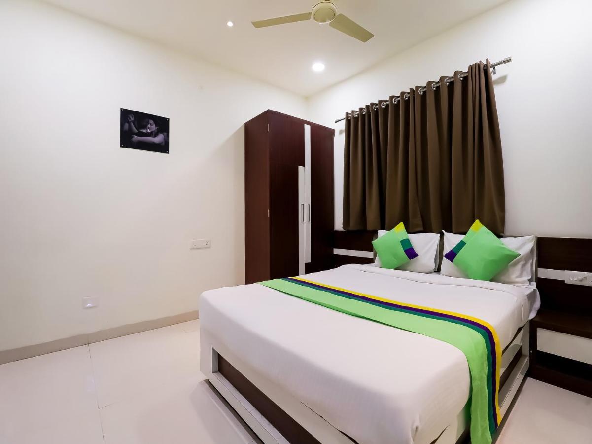 Treebo Trend Restr Manish Nagar Hotel 3*