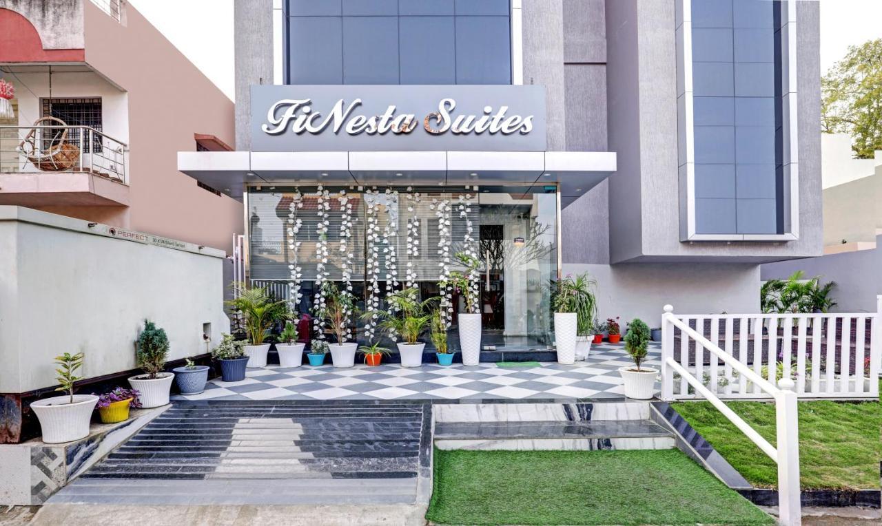 Treebo Finesta Suites, Airport 3*
