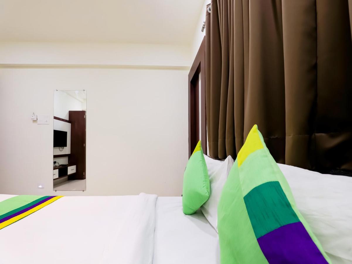 Hotel Treebo Trend Restr Manish Nagar 3*