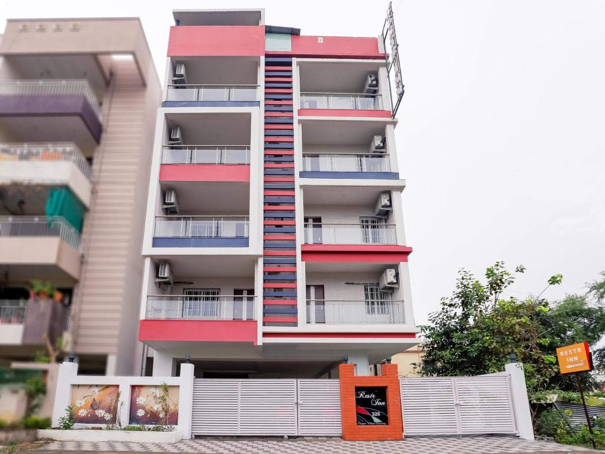 Treebo Trend Restr Manish Nagar Hotel 3*