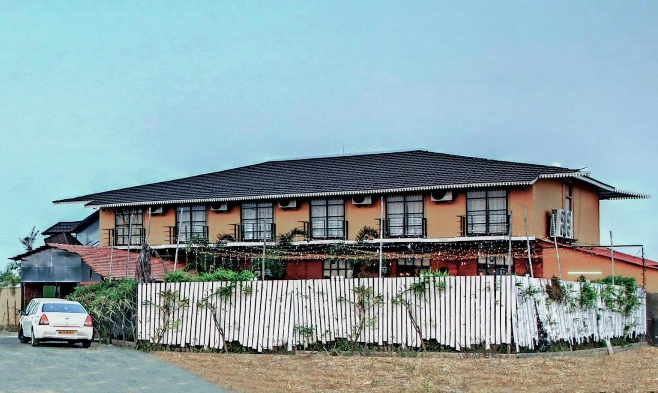 Treebo Trend Hotel Wildernest Zoological Park Hotel Nagpur