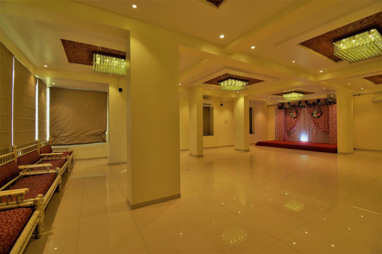 Manomay Homes