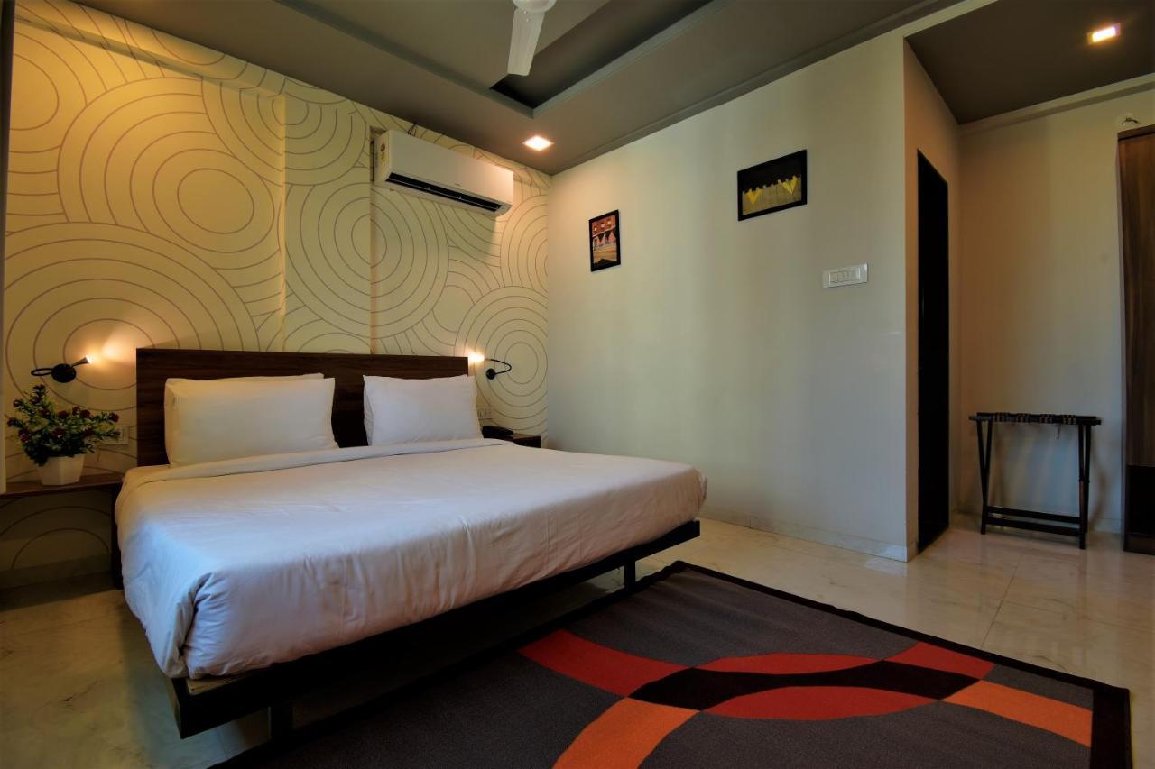 Manomay Homes Hotel Nagpur
