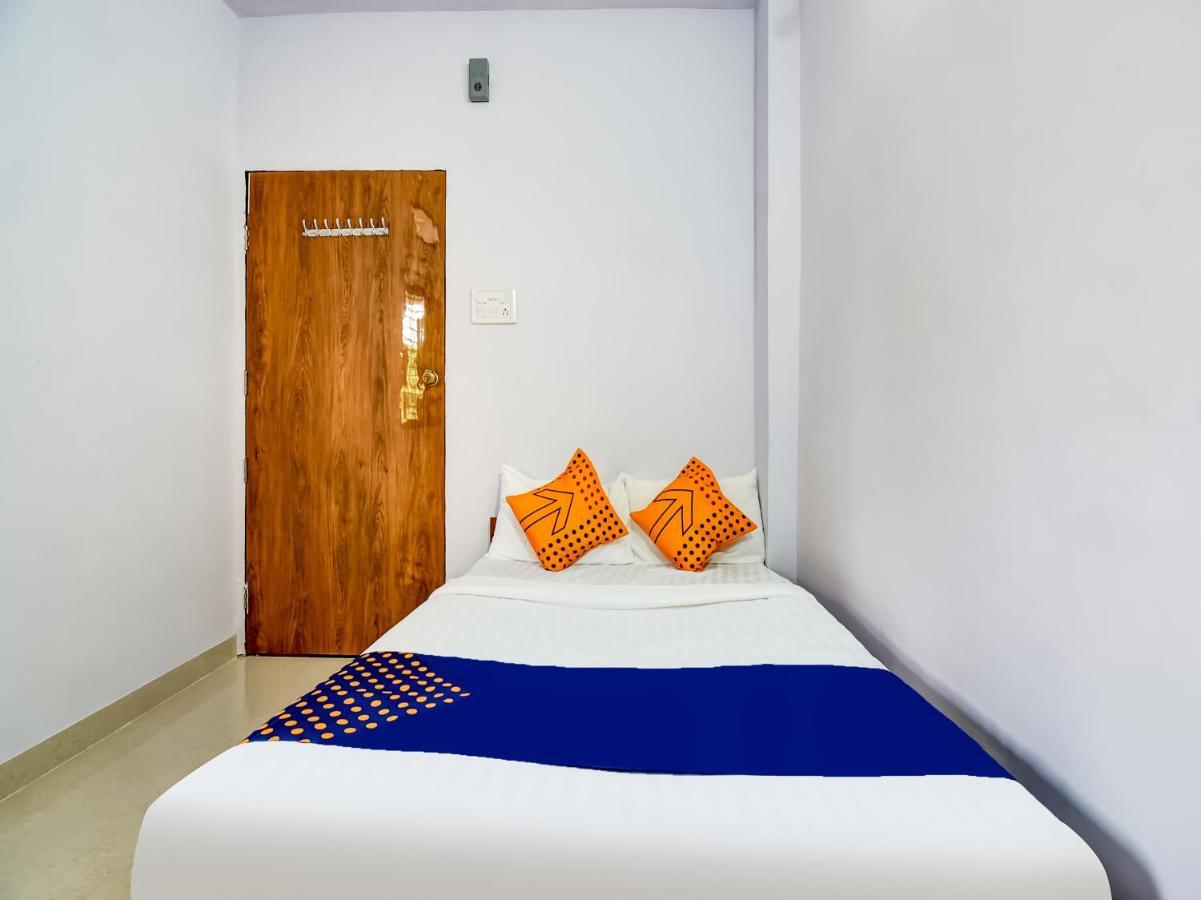 Hotel Spot On Purushottam Service Nagpur